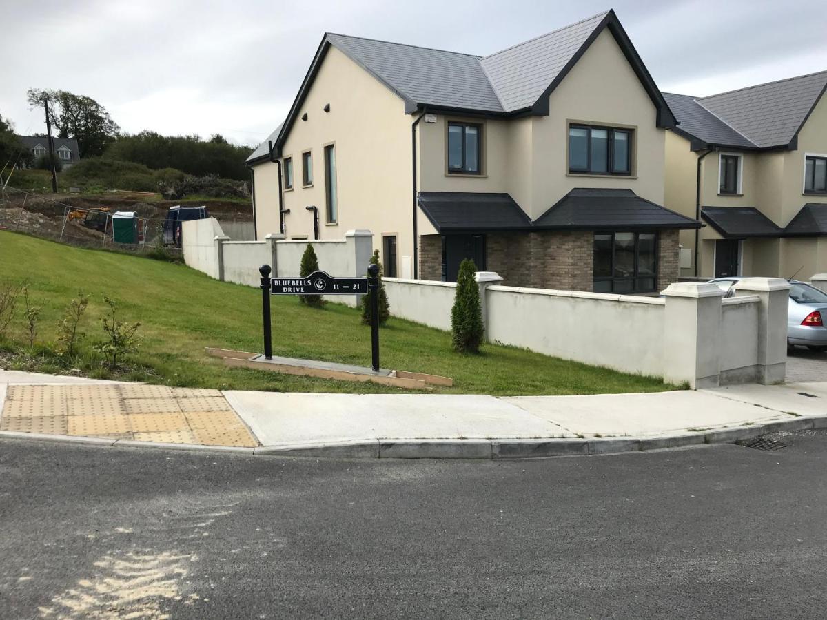 1 Luxurious Room In Family Home Killarney Exterior photo
