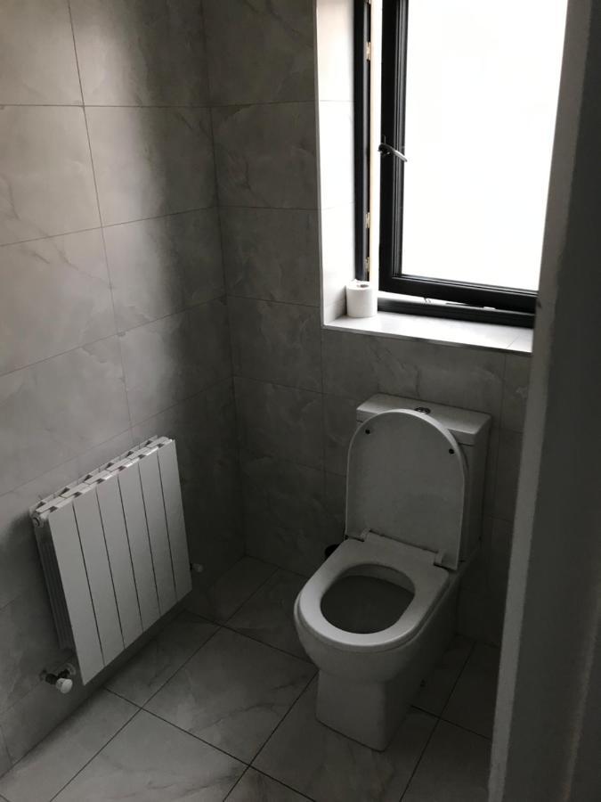 1 Luxurious Room In Family Home Killarney Exterior photo